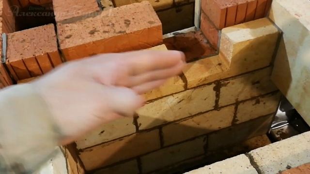 Самая простая печь для бани 4 на 4 кирпича на три помещения с баком для воды. Часть 3