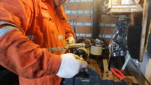 Замена сайлентблоков нижних рычагов и развальных болтов на Ssang Yong Kyron