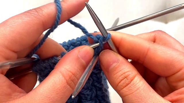 Эластичная резинка для носков из 3х петель и 2х рядов :) #knittingsocks #вязаныеноски