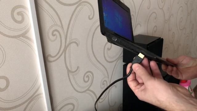 КАК ПОДКЛЮЧИТЬ НОУТБУК К ТЕЛЕВИЗОРУ/ САМЫЙ ПРОСТОЙ СПОСОБ