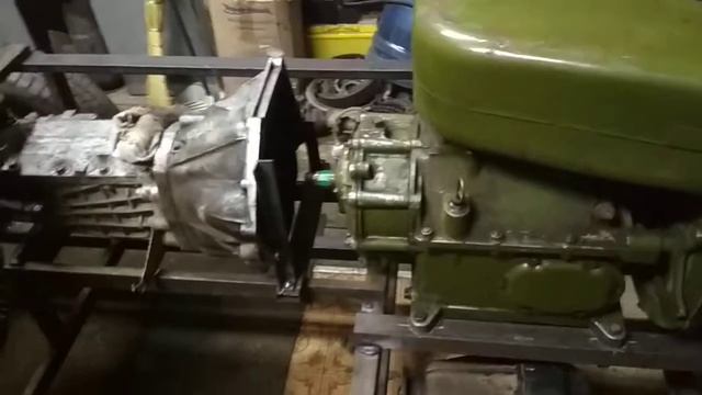 День 4 гусеничный вездеход с двигателем уд 2