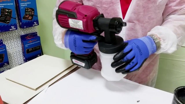 Покраска краскопультом RedVerg RD PS18V как настроить, как правильно красить, как разводить краску