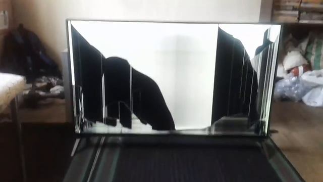 Разбитая матрица. Сколько стоит замена и ремонт? Телевизоp LG UHD 4 K разбился.