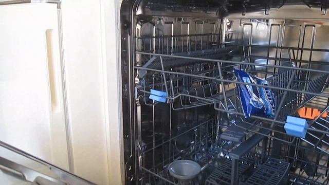 Подключение посудомойки Gorenje и установка столешницы с заходом под плитку (без плинтуса)