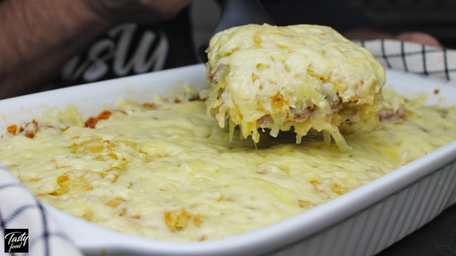 КАРТОФЕЛЬНАЯ ЗАПЕКАНКА С МЯСНЫМ ФАРШЕМ!