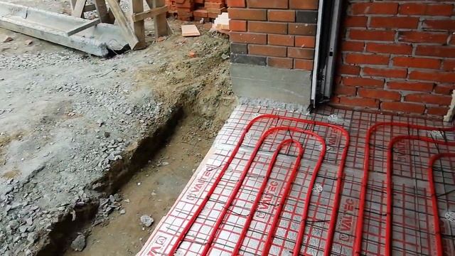 Радиаторы отопления или теплый пол, что лучше  в гараже ?