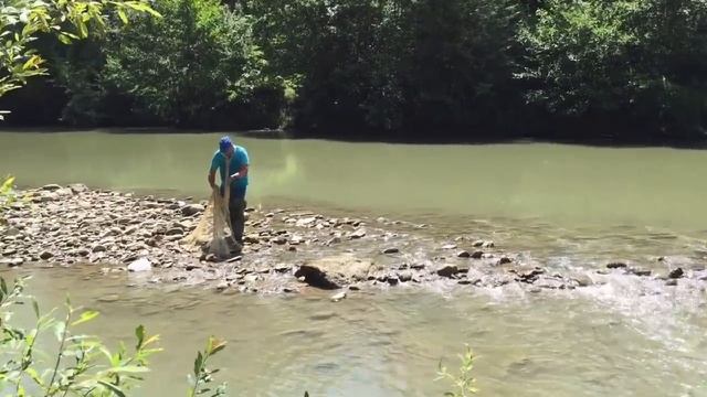 Кастинговая сеть. Урок заброса кастинговой сети. Забросы кастинговой сети на неописуемой красоте.