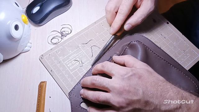 Изготовление Слинга из кожи ( небольшой рюкзак на одно плечо)