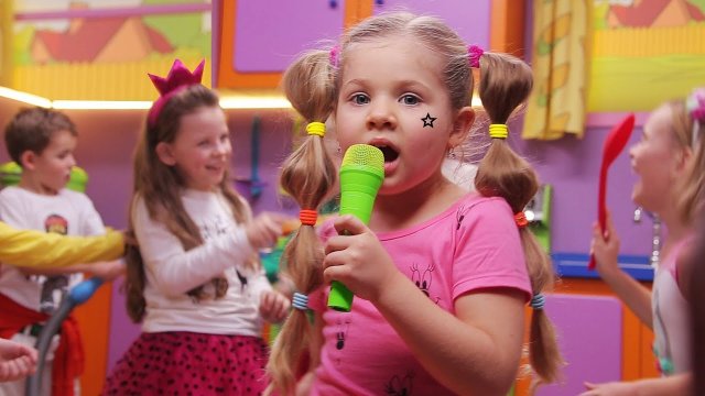 2.Diana - LIKE IT - Kids Song (Official Video).mp4