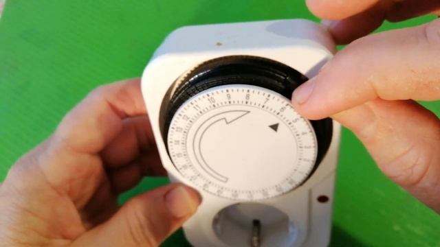 Ч.1 ТАЙМЕР ВЫКЛЮЧЕНИЯ ОСВЕЩЕНИЯ В КУРЯТНИКЕ. НАСТРОЙКА ТАЙМЕРА