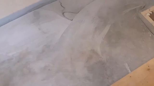 Наливной пол на деревянное основание