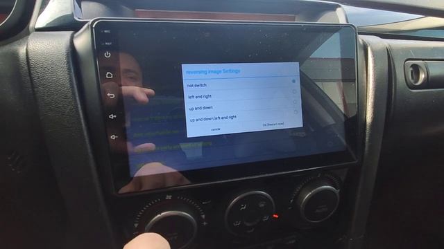 Перевернутое изображение на камере заднего вида. Решение.