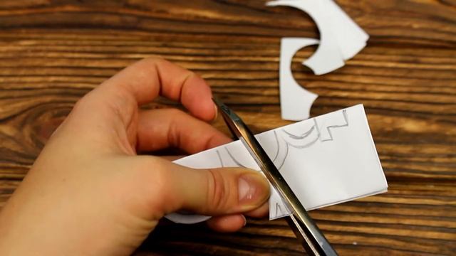 Как сделать Новогоднюю гирлянду Снеговик из бумаги