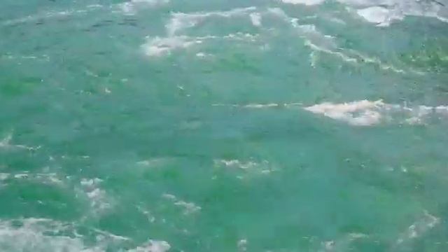 Как образуются водовороты?