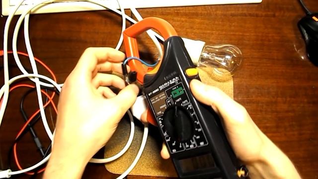 Токоизмерительные клещи. Как ими пользоваться. Как измерить ток клещами