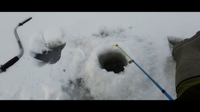 КРУПНЫЙ ОКУНЬ НА БАЛАНСИР. ЗИМНЯЯ РЫБАЛКА НА ОКУНЯ