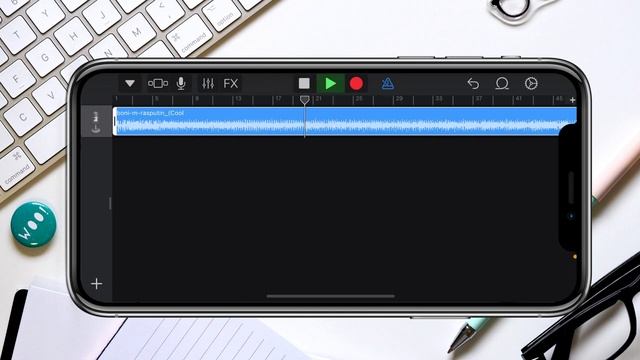 Как создать свой рингтон на iPhone. Ставим любую песню на звонок с помощью приложения GarageBand!