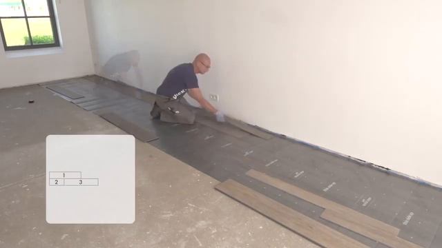 Укладка кварцвинилового ламината.