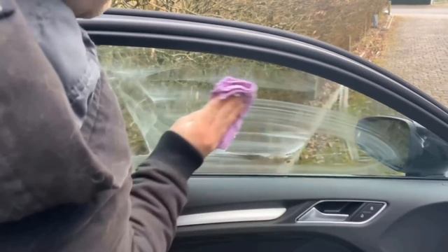 Wipe your Car Windshield with Shaving Cream and WATCH WHAT HAPPENS ?