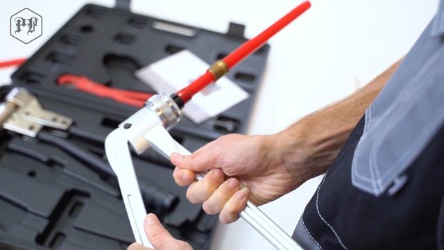 Как самостоятельно соединить аксиальный фитинг с PEX-трубой