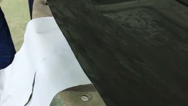 Самоклеющуюся Алькантара. Перетягиваем потолок и стойки