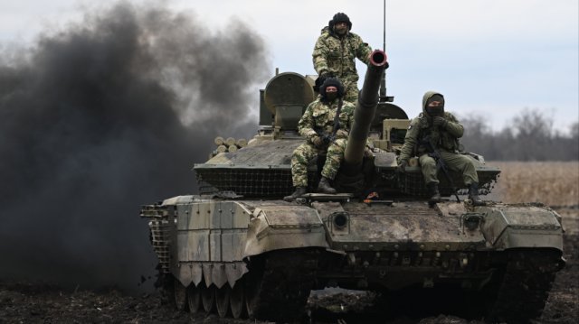 Танки Т-90М «Прорыв»: лучшее видео из зоны СВО за день