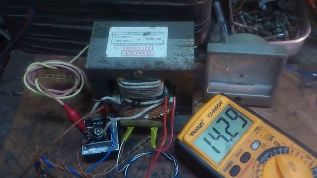 Зарядное устройство из трансформатора СВЧ.