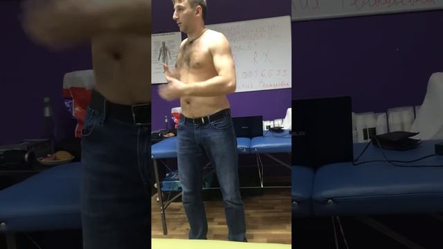 Максим Половинко утренняя зарядка