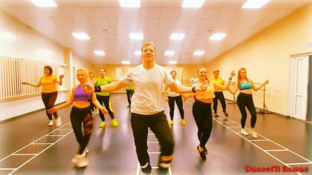 One Night In Dubai - Arash feat Helena@DanceFit