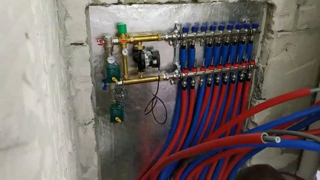 Сборка коллектора отопления.