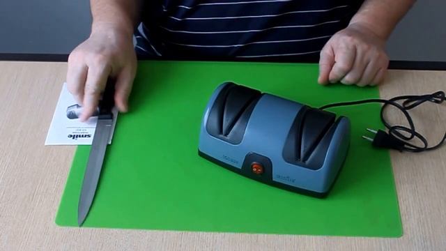 Электрическая ножеточка.