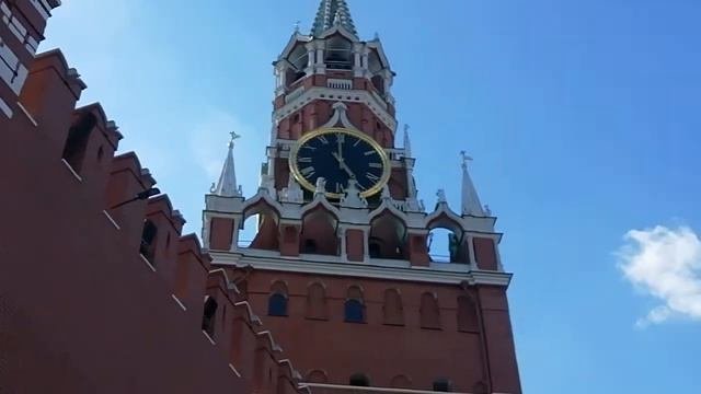 бой курантов 17:00