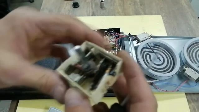 Ремонт варочной панели - замена регулятора мощности
