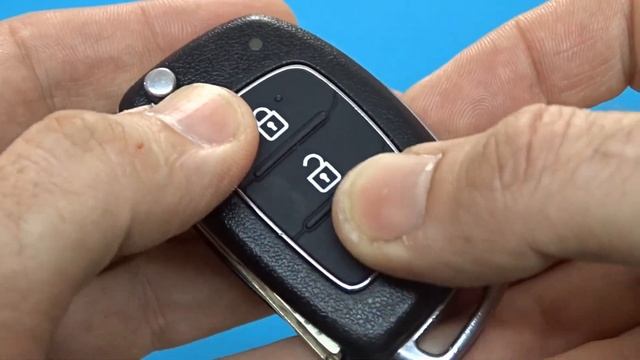Замена кнопок выкидного ключа Hyundai Accent, Solaris, SantaFe, Sonata, Ix35, i20