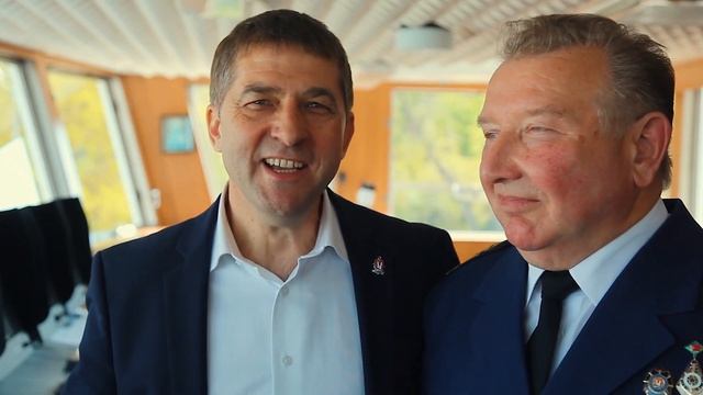 КАПИТАНЫ