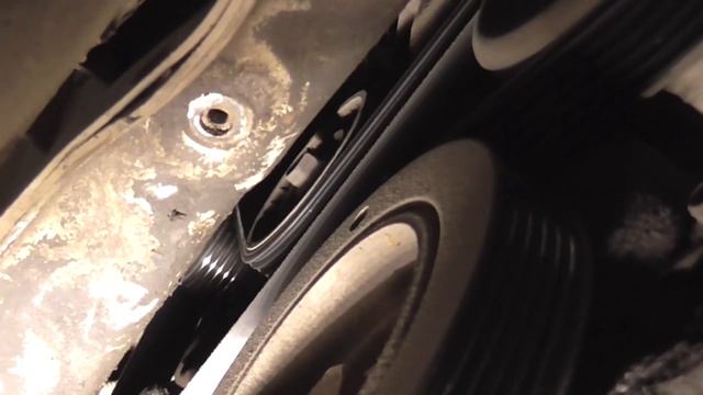 Форд Фокус 1 замена ремня генератора (кондиционера гидроусилителя)