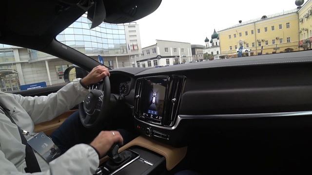 ОБЗОР VOLVO...Тест-драйв VOLVO XC90,XC40 и V90.Тесты бездорожье,город и системы безопасности.
