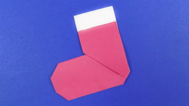 Новогодний носок оригами. Новогодние оригами из бумаги