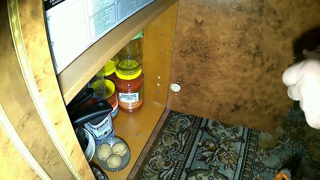 Можно ли и как поменять петли на петли с доводчиком.