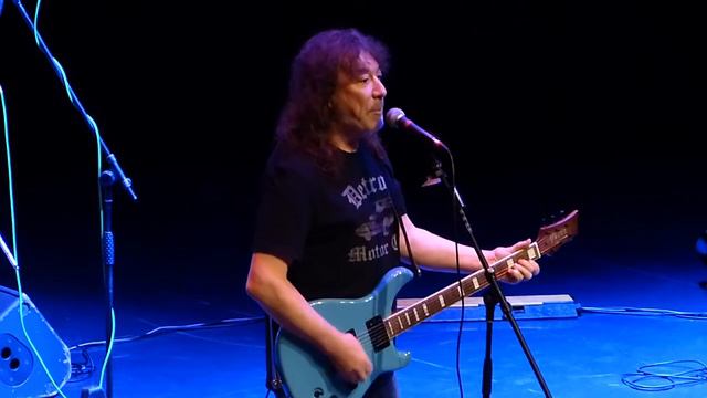 Владимир Кузьмин Лед слезы льет