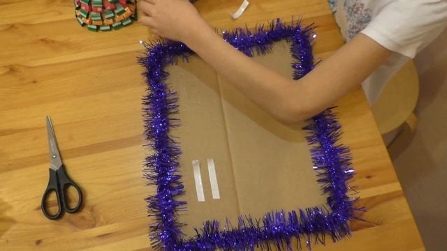 Зимняя поделка в школу или садик из бумаги, картона, ваты своими руками. Новый год 2022