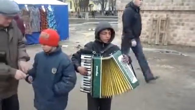 цыгани поют