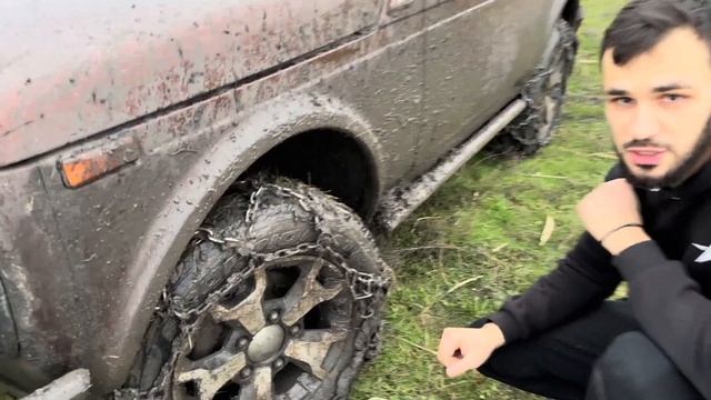 Нива на ЦЕПЯХ - МОНСТР. Покатушки по грязи