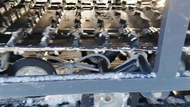 устройство от переворота кареток. Буран .