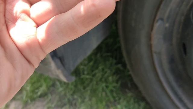 Меняем птф противотуманную лампу Ниссан g15 almera (h8 лампа)