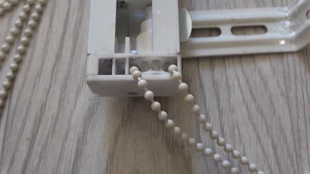 Ремонт жалюзи своими руками. Вертикальные жалюзи на окна. Замена веревки(шнура управления) жалюзи.