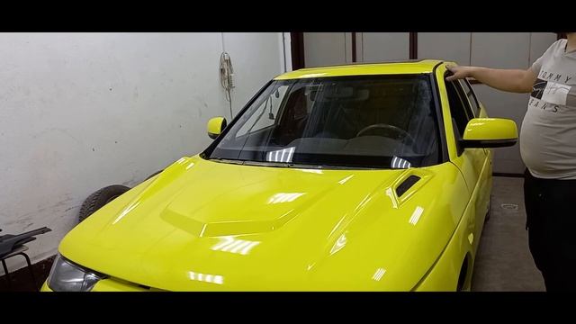 Вклейка лобового стекла на Ваз 2112