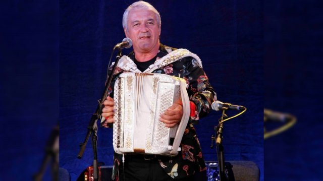 Валерий Сёмин "За Марьиной деревней" (музыка Валерия Сёмина, слова Ирины Скибиной)