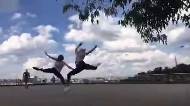 Летний день(Исполнители:Ксения Руденко и Анастасия Мишина)