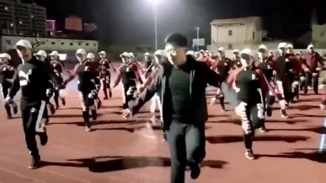 РАЗМИНКА НА БОЛЬШОЙ ПЕРЕМЕНЕ!